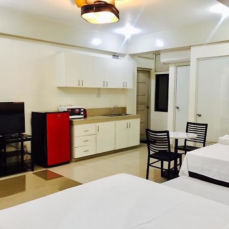 Residencia San Vicente - Pasay -Budget Hotel Манила Экстерьер фото