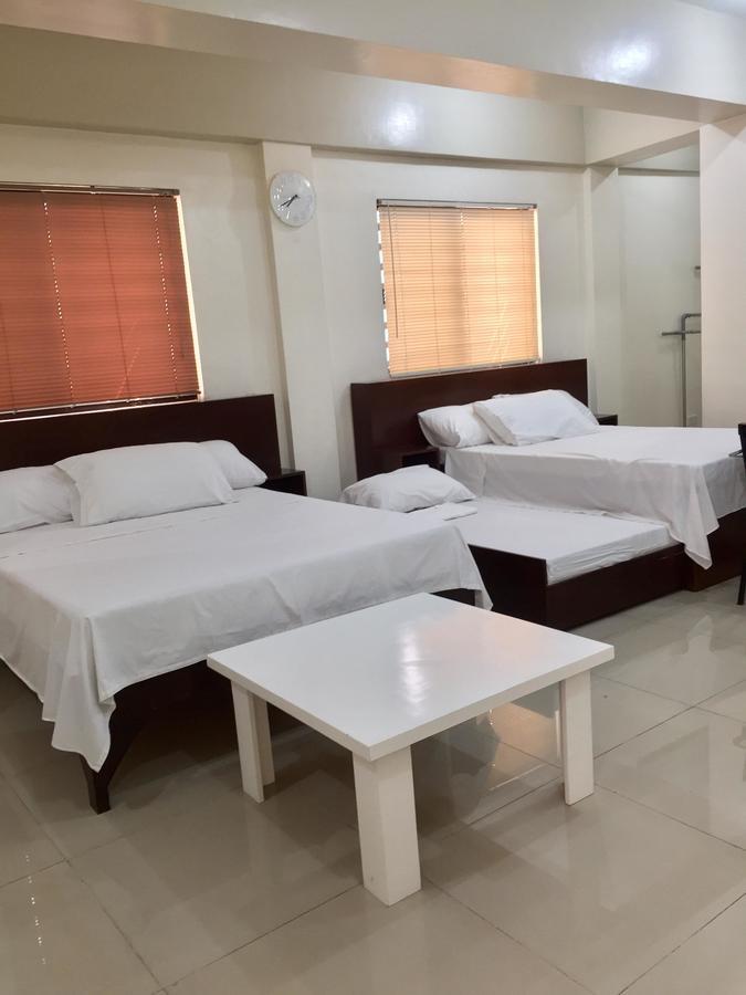 Residencia San Vicente - Pasay -Budget Hotel Манила Экстерьер фото